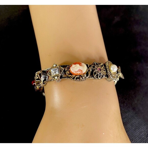 Vintage Victorian Revival Slide Charm Bracelet Flower Cameo Bee Glass 7” - Picture 1 of 10
